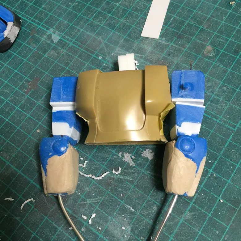 リアルタイプ旧ザク、腕の加工経過