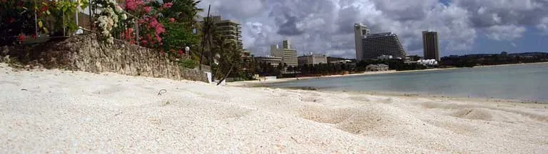 グアムでコンドミニアムに宿泊したら眼の前には空と海が広がっていた